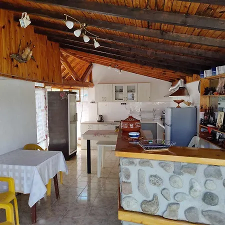 Guest house за гости кичка *